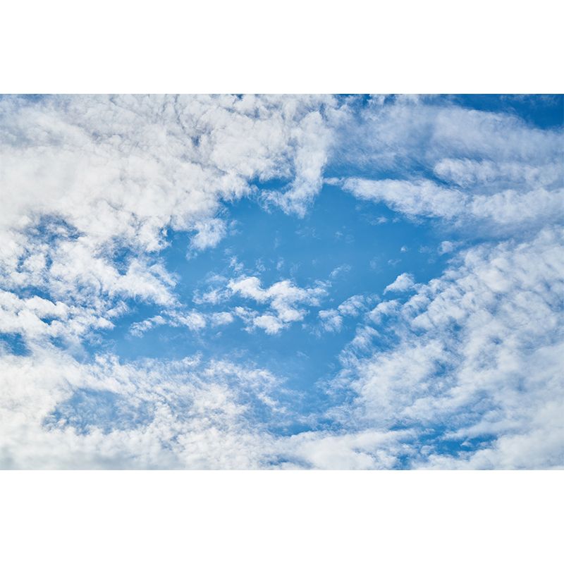 Papier peint mural ciel bleu avec nuages blancs, couleur claire, décoration contemporaine pour la maison