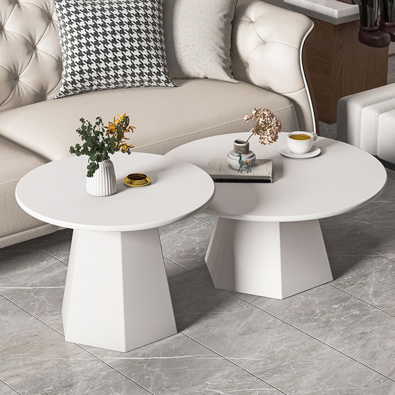 Pedestal 1/2 Black/White Coffee Table Metal Round Cocktail Table