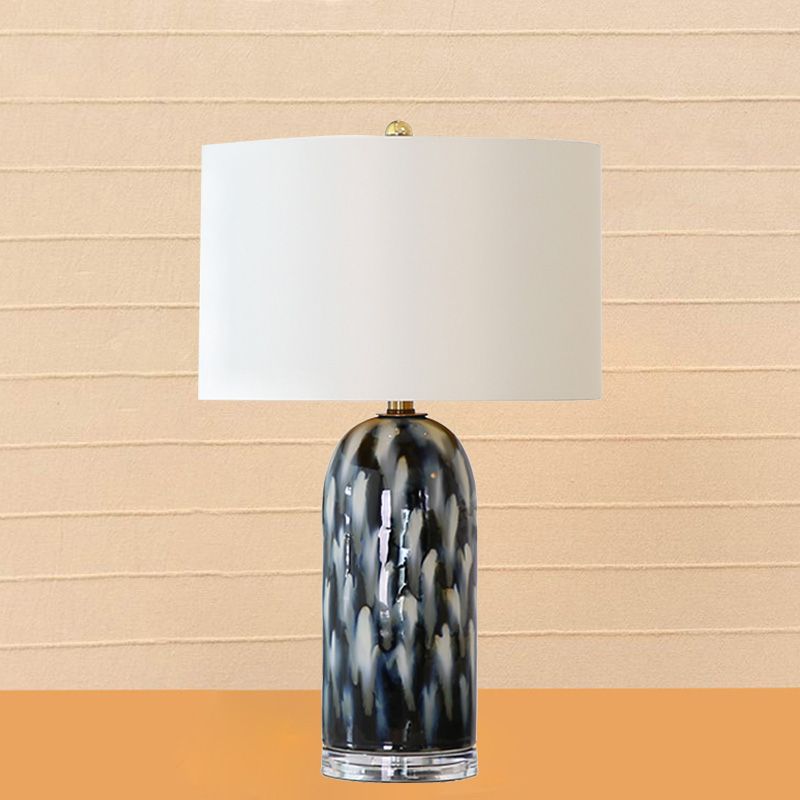 Lampada da tavolo retrò con paralume dritto, lampada da comodino in tessuto a 1 testa in bianco con base cilindrica