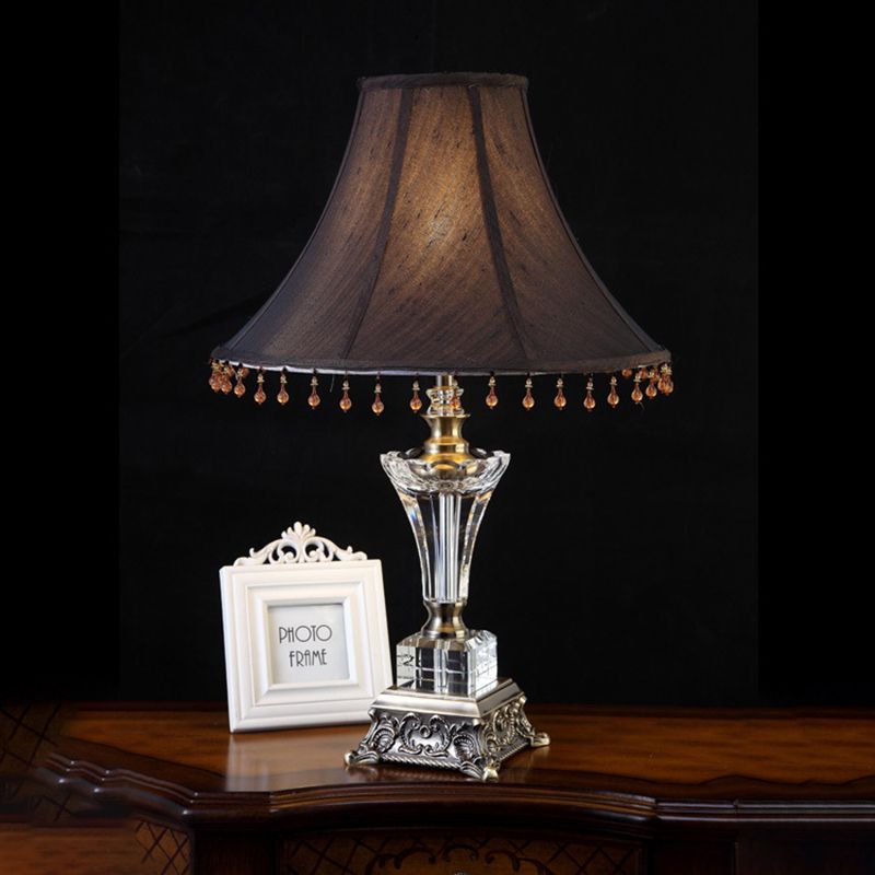 Bell Living Room Night Table Light Traditional Single Head Black Brown Nightstand Lampe avec Crystal Drop