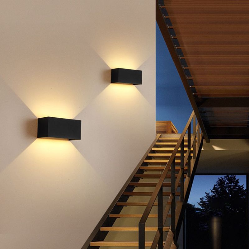 Square Shape Wall Lamp Modern LED Wall Mount Lamp with Aluminum Shade for Garden