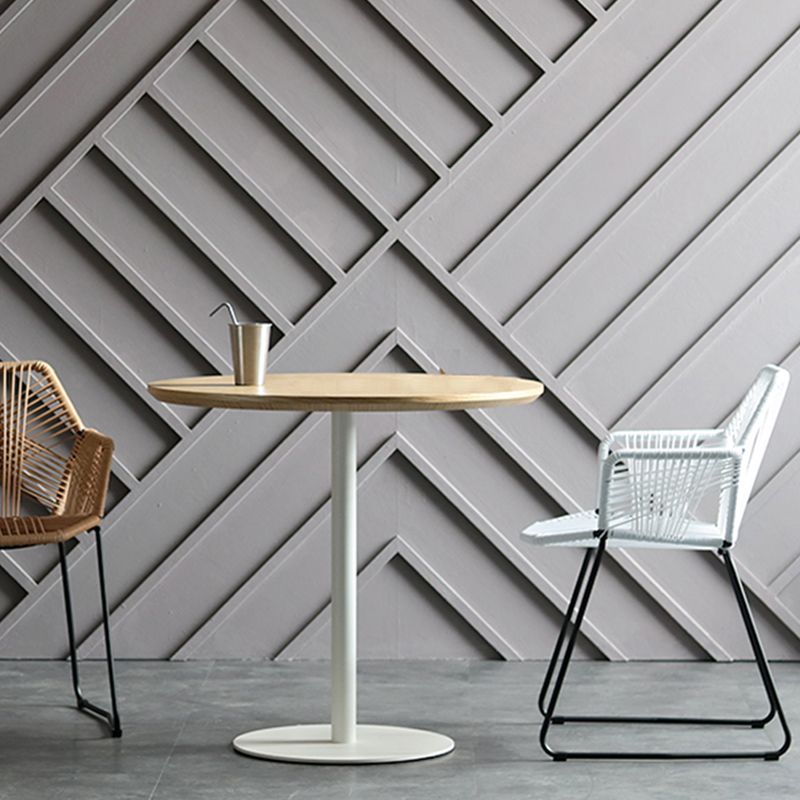 Table à manger avec plateau en bois Table à manger ronde moderne avec base en métal