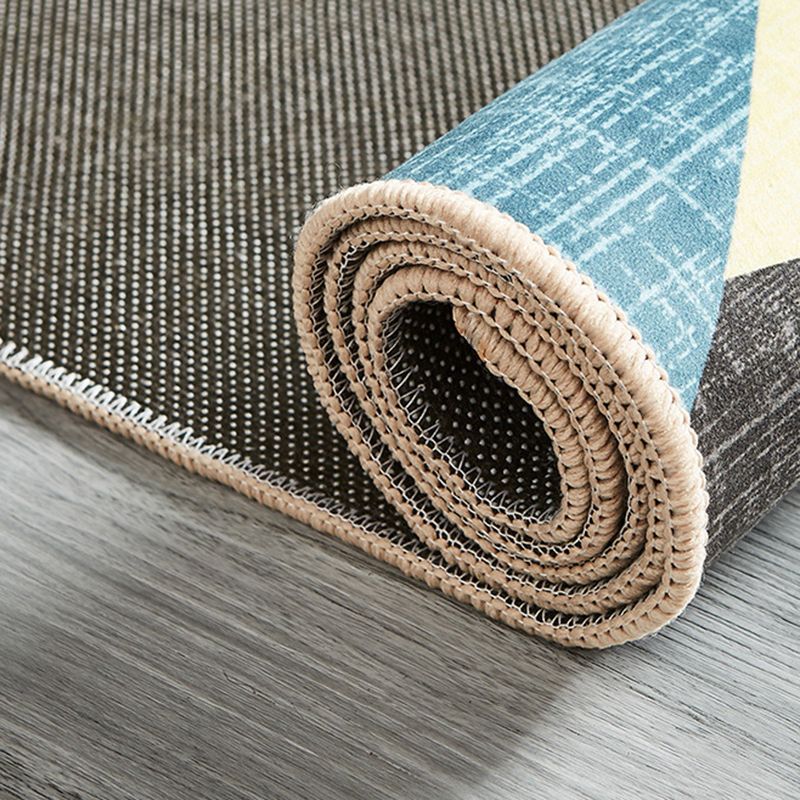 Geometric Pattern Rug Rectangle Shape Stain Resistant Polyester Rug for Home Decor