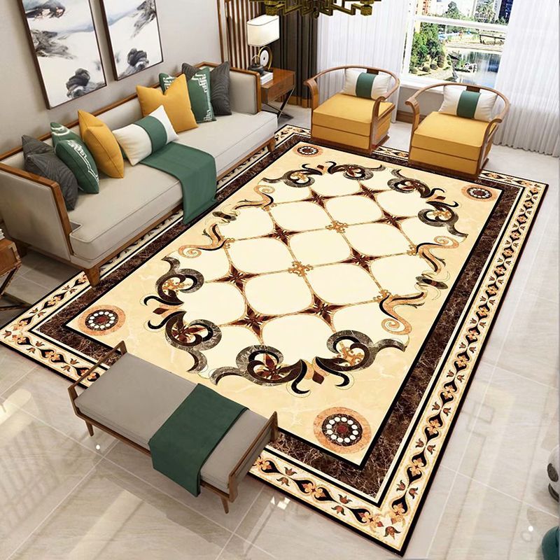 Light Yellow Modern Rug Polyester Graphic Rug Washable Rug for Living Room