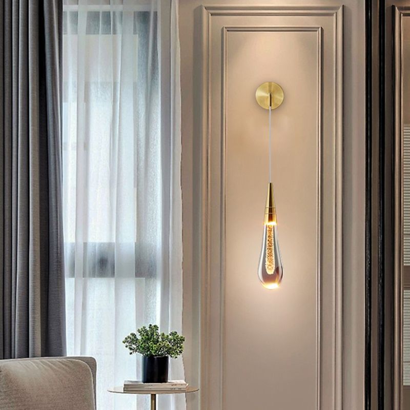 Wandbeleuchtung der minimalistischen Stilbeleuchtung Tränenwandlicht mit Kristallschatten montiert