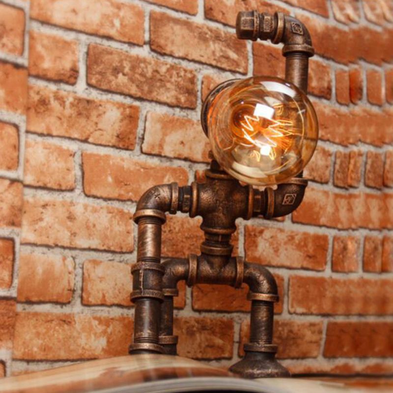 Lámpara de mesa de robot industrial Heracles Luz de hierro de una sola bombilla en bronce para dormitorio