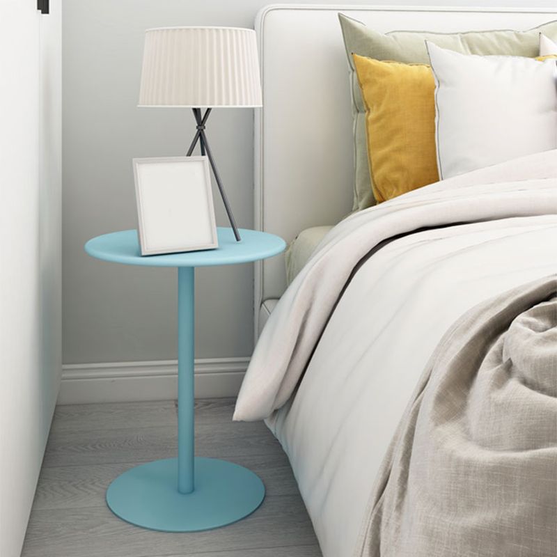 Round Metallic Side Table Contemporary Pedestal Side End Table