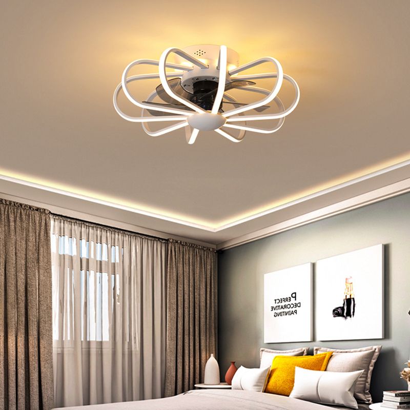 Metall Lineare Lüfterbeleuchtung minimalistische künstlerische Schlafzimmer LED Semi Flush Deckenleuchte