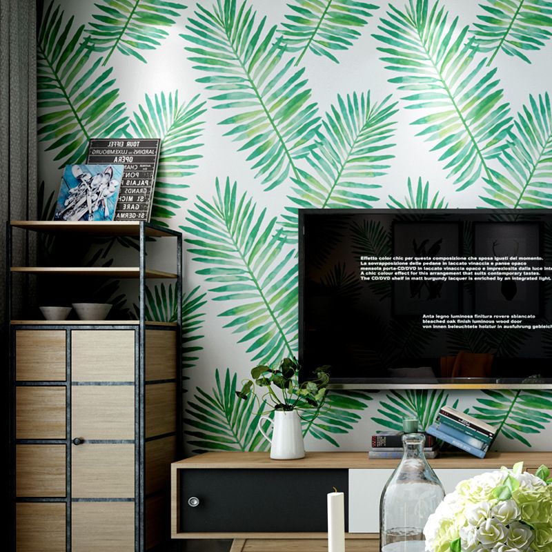 Green and White Banana Leaf Decorative Non-Pasted Wallpaper, 33 ft. x 20.5 in