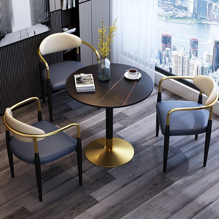 Silla de comedor moderna de cuero mate con brazo abierto para sala de reuniones