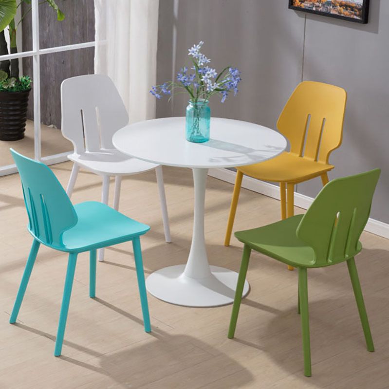 Silla lateral de comedor con respaldo abierto contemporáneo, sillas sin brazos de comedor de plástico para uso doméstico