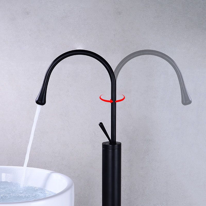 Modern Floor Mounted Single Handle Freestanding Tub Filler Metal Freestanding Faucet