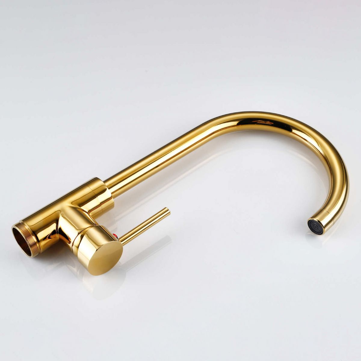 Traditional Floor Mounted Metal Freestanding Tub Filler Single Handle Freestanding Faucet