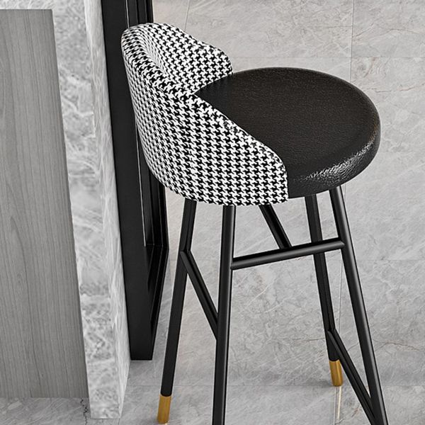Industrial Metal Bar Stool Upholstered Bar Stools with Black Legs