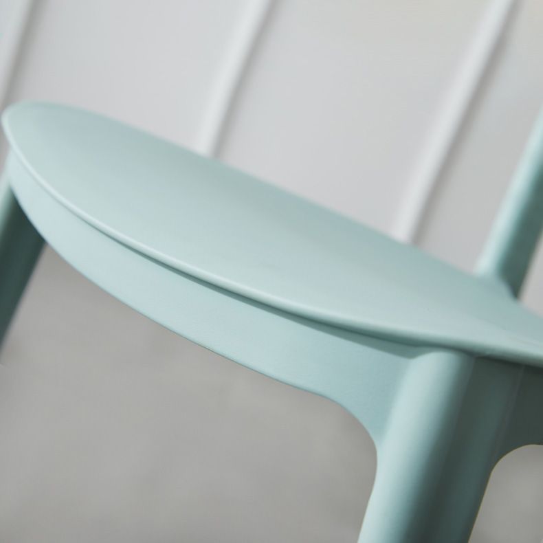 Chaise de salle à manger sans accoudoirs à dossier ouvert Chaises d'appoint empilables en plastique (Ensemble de 4)