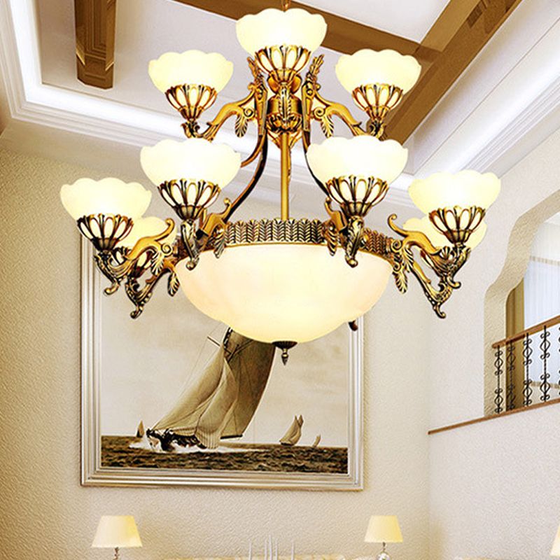 15 bollen 2-laags geschulpte kroonluchter Traditionele koperen crème glashanglamp voor woonkamer