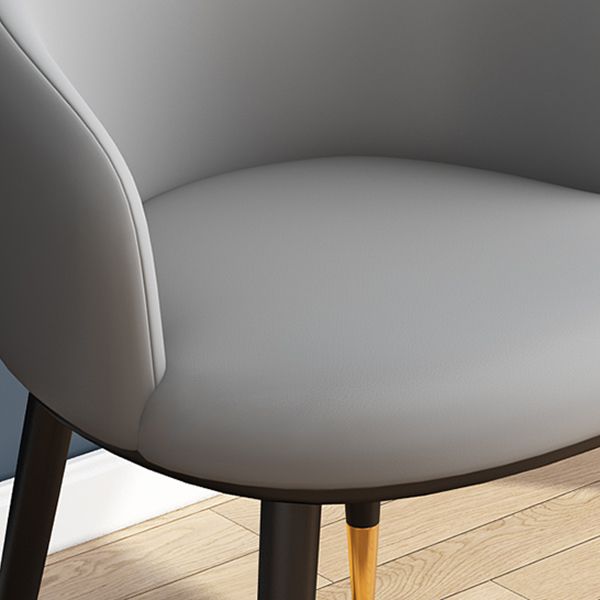 Silla lateral escandinava interior Silla de comedor tapizada de metal con respaldo Parsons