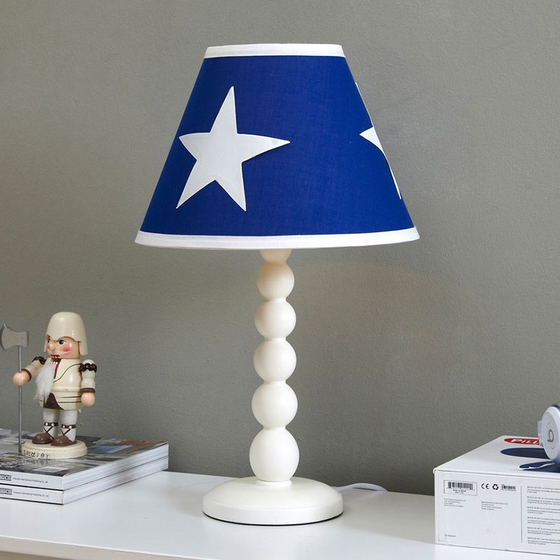 Modernes Fass Schlafzimmer Nachttisch Licht Holz 1 Kopf Schlafzimmer Schreibtisch Beleuchtung mit Stoffschatten in Blau