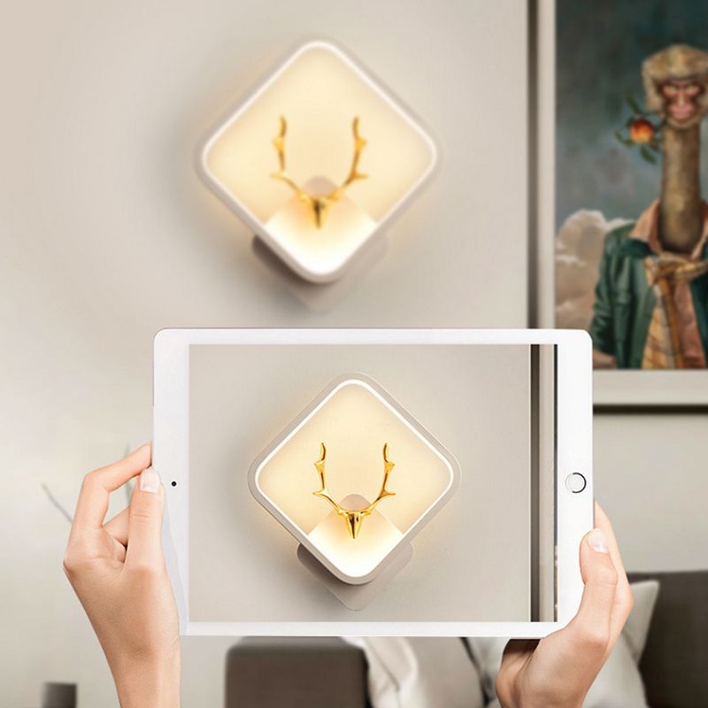 Moderner Stil Geometrischer Schatten Wandleuchten Metall 1 Lichtwandmontierte Beleuchtung