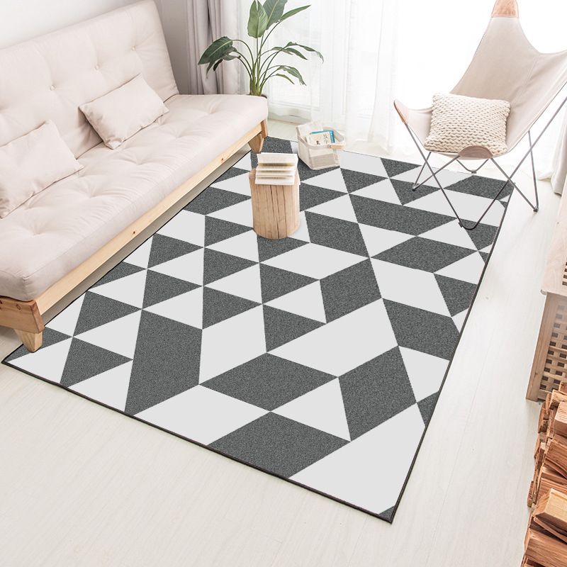 Grey Contrast Stitching Geometric Rug Polyester Modern Indoor Rug Machine Washable Stain Resistant Non-Slip Rug for Bedroom