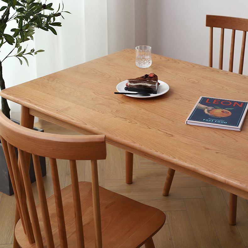 Contemporary Style Dining Table with Fixed Solid Wood Dining Table and Chairs for Home Use
