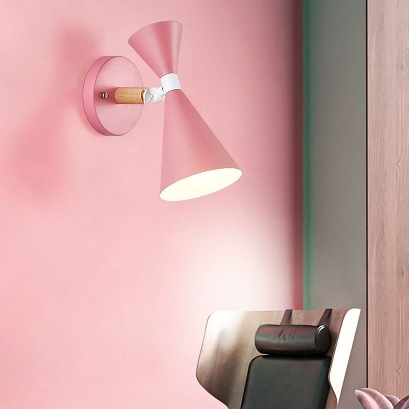 Modern Concise Trumpe Trumpt Wall Lamp Ferro Wall Light Macaron Light for Interior Spaces