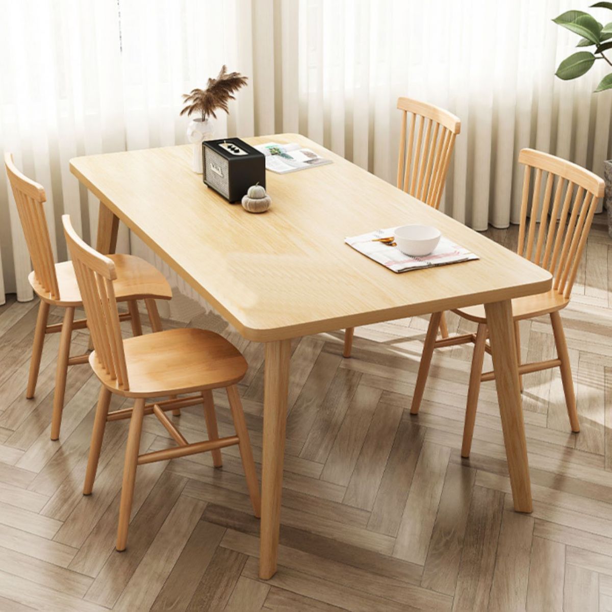 4 Legs Dining Table Solid Wood Dining Furniture for Dining Room