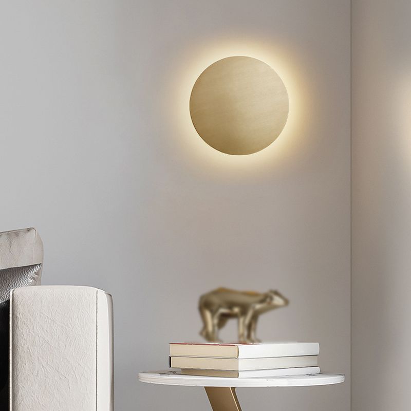 1-Light Round Wall Lamp Modern Metal Sconce Light for Living Room