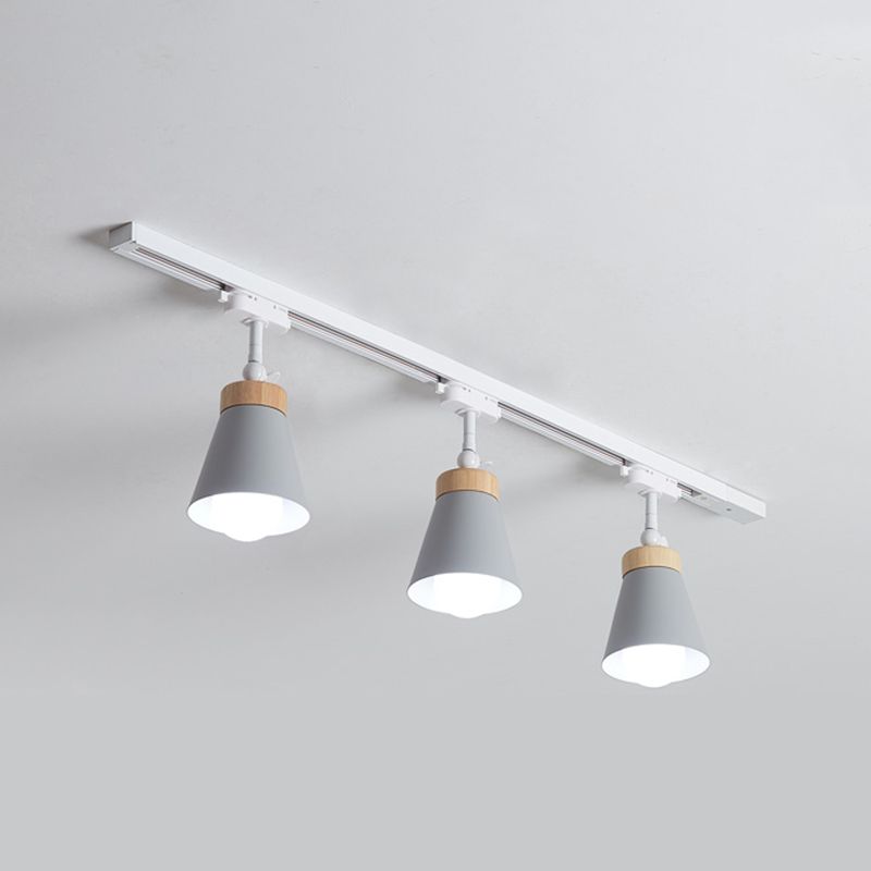 Nordic Metal & Wood Rail Lighting luminaires pour éclairage conique encastré de rail de plafond dans le hall d'entrée et la chambre à coucher