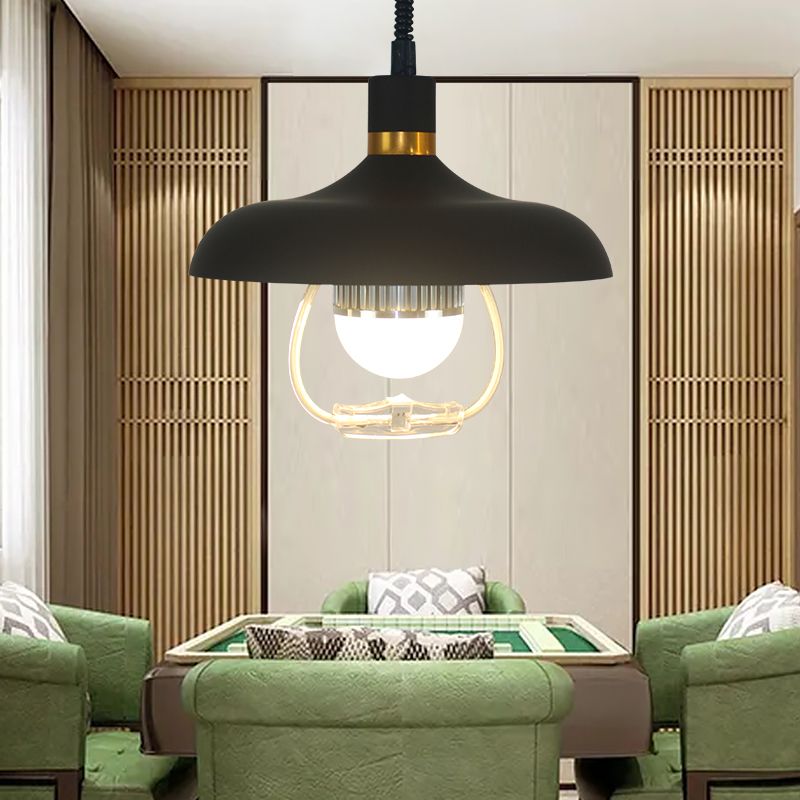 1 Light Round Round Pendants Lighting Metal Industrial Metal Prowing Lamping avec poignée de traction