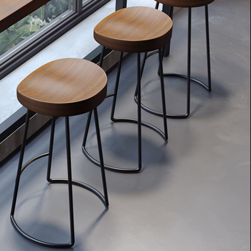Solid Wood Dining Stools Contemporary Bar Stools with Footrest