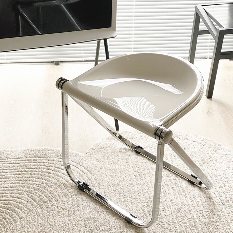 Modern Style Dining Chair Plastic Folding Side Chair for Dining Room