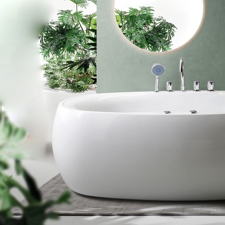Modern Oval Acrylic Bathtub Hotel Freestanding Bath Tub in White