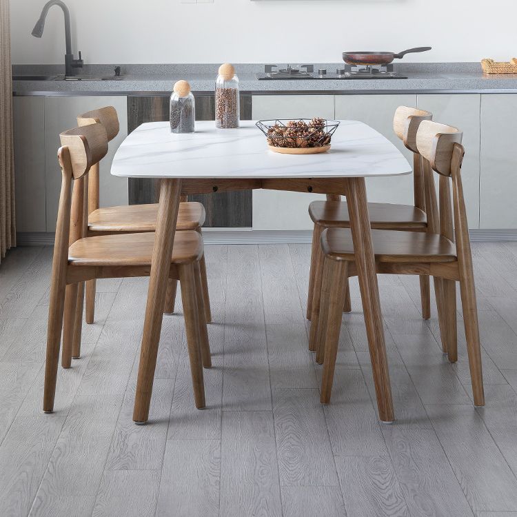 Eenvoudig gesinterde stenen eettafel 4 benen houten basis rechthoektafel voor thuis