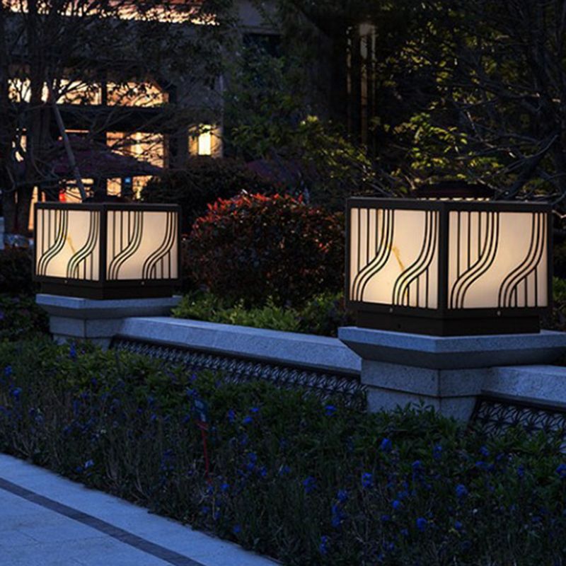 Modern LED Pillar Light Black Solar Lighting Fixture for Garden