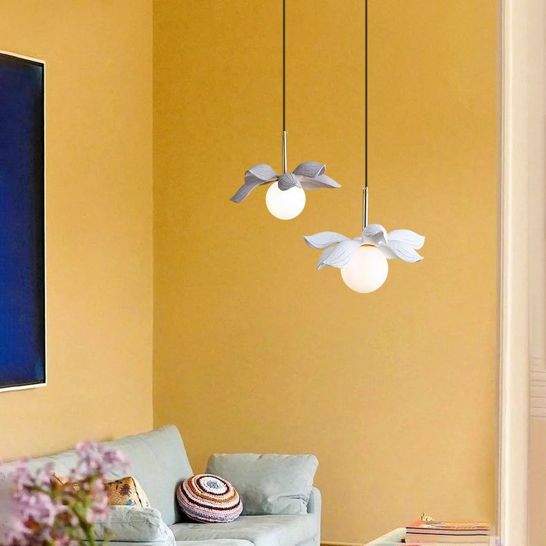 Forme unique suspendue Light Modern Style Metal 1 Light Prowing Lampe pour salle à manger