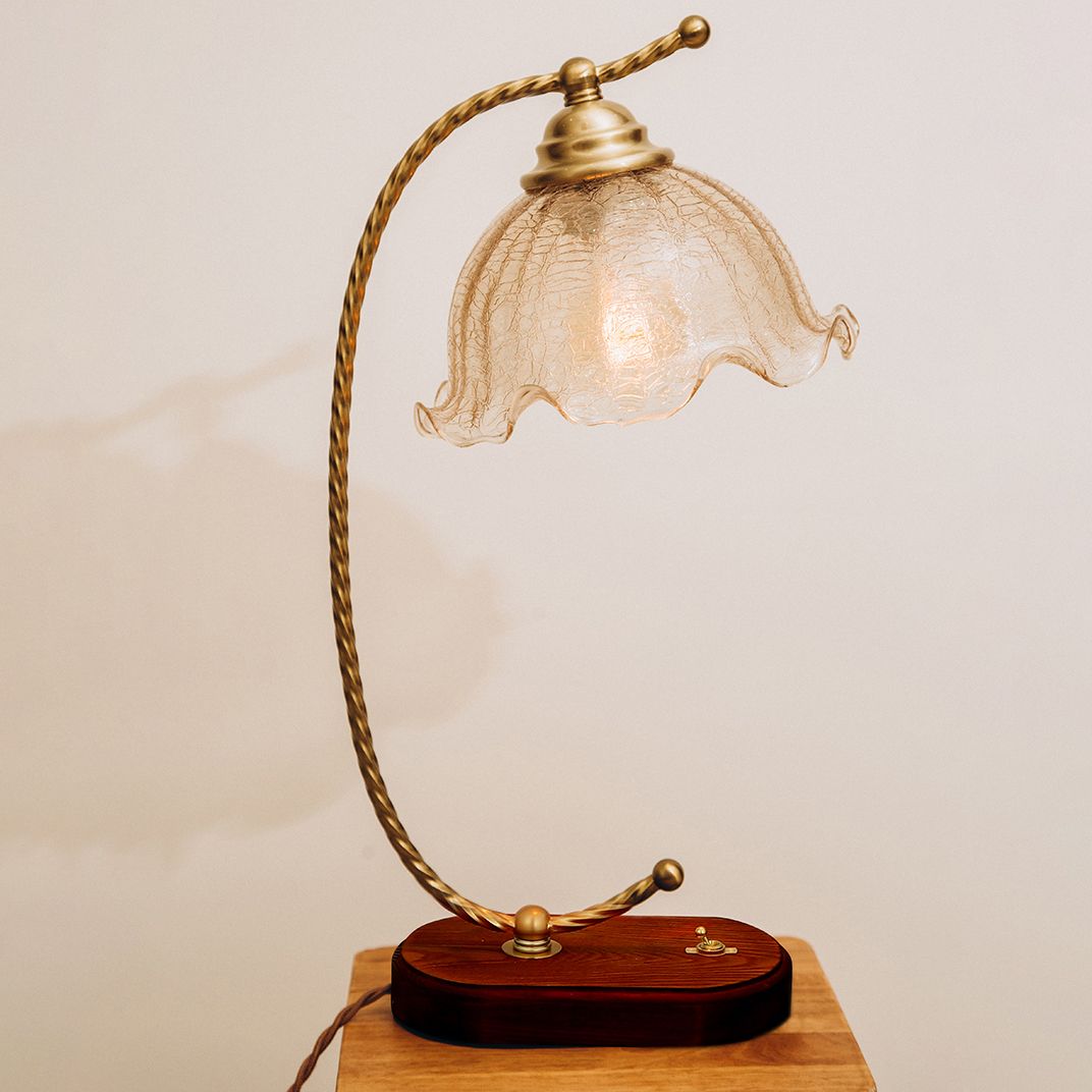 Flower Table Lamp Modern Bedside Lamps Metal 1 Light Night Table Lights in Gold