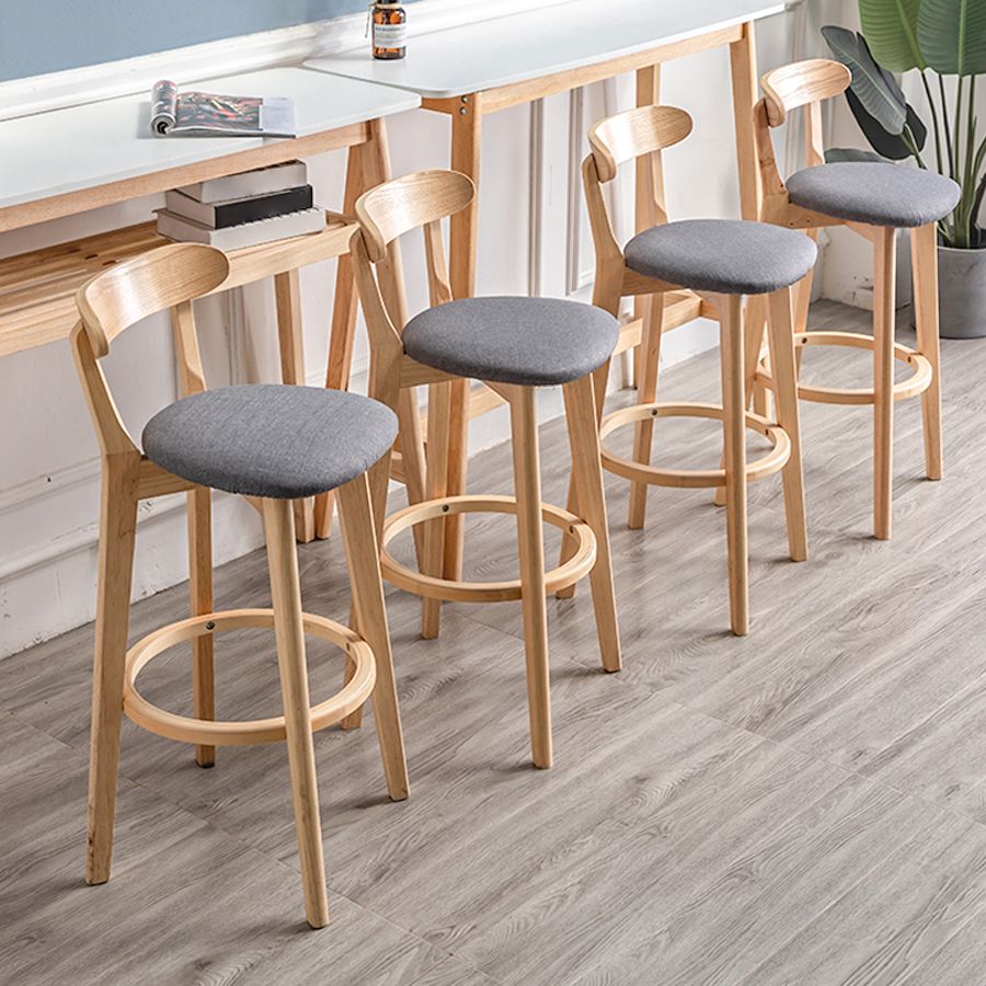 Moderner Tresenhocker ohne Armlehnen, Holz-Haushalts-Barhocker mit Kissen und Pedal