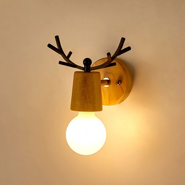 Minimalistic Style Wood Wall Mount Light Fixture Deer Wall Sconce Light for Bedroom