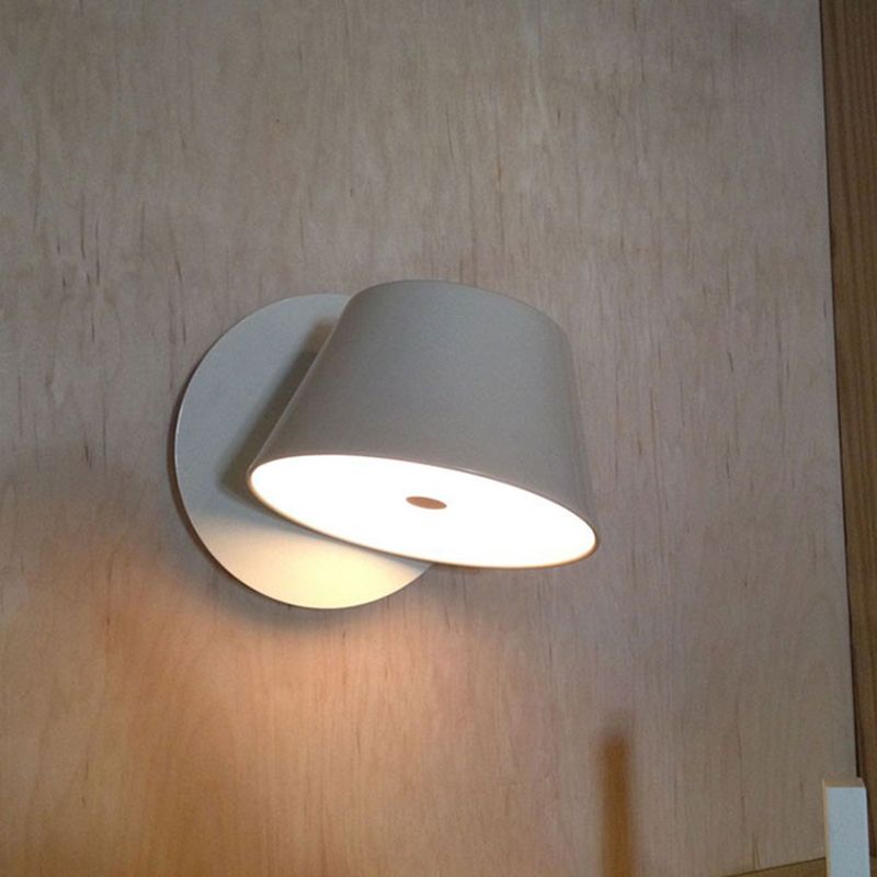 Modern Simple Metal Wall Light Cone Shape Rotatable Wall Lamp for Living Room