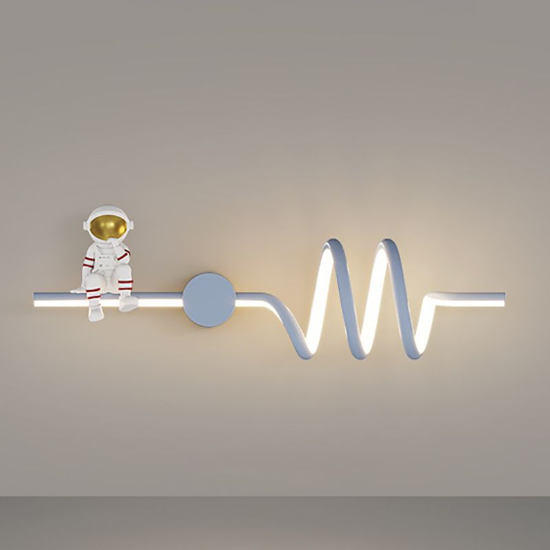 Modern Style Astronaut Wall Light Fixture Household LED Wall Light Sconce for Bedroom