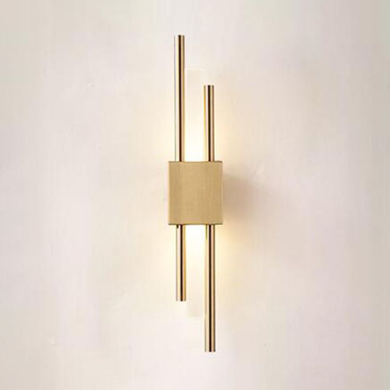 Modern Gold Metal Wall Lighting Fixtures Acrylic Shade Wall Lamp for Bedroom