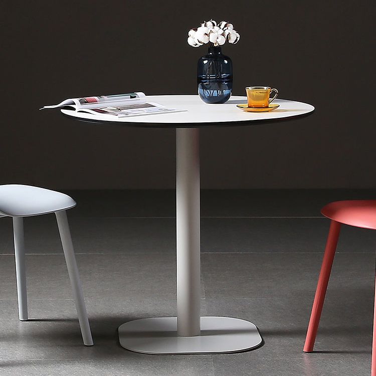 Metal Industrial Dining Table Manufactured Wood Top Table with Pedestal Base