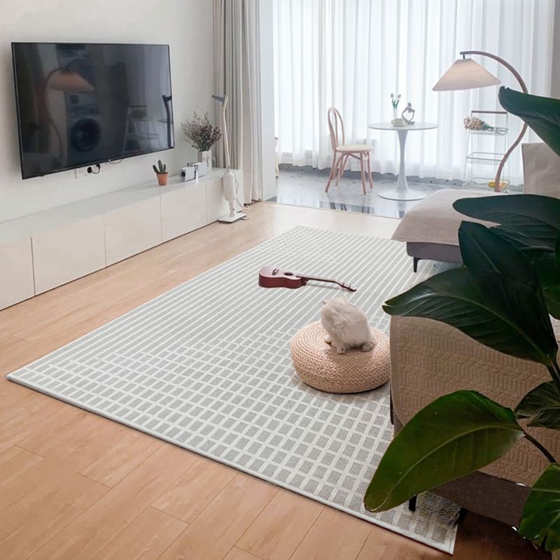 Grey Modern Area Carpet Geometric Pattern Polyester Area Rug Stain Resistant Rug for Living Room