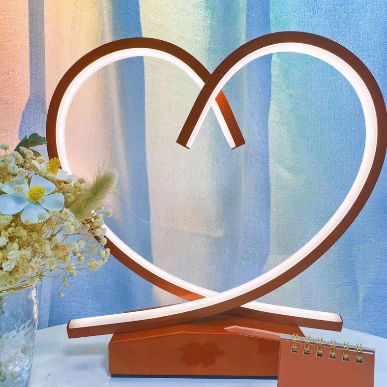 LAMPE DE NEUTTRE DE NEUTTRE DE METTOIRE DE LOVE CORE