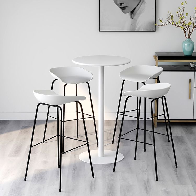 Contemporary Style Bar-stool Plastic Counter Bar Stool with Metal Legs for Kitchen