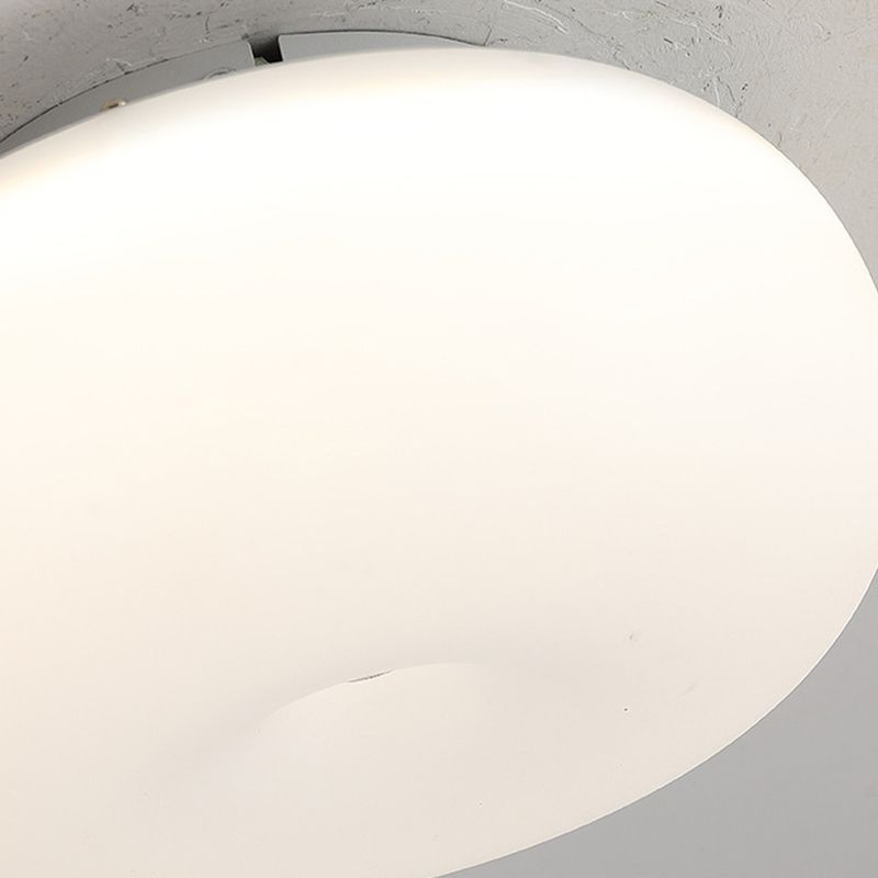 Contemporary Ceiling Flush in Cream White Metal and Acrylic Flush Mount