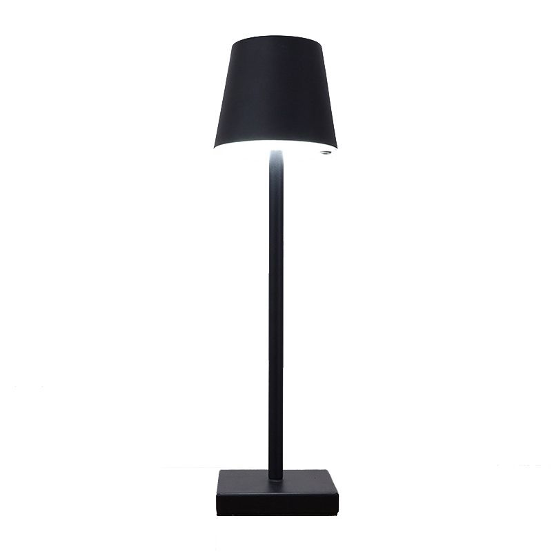 Metal Geometric Shape Table Lamp Mount Lighting Modern 1 Light Table Lamp Fixture