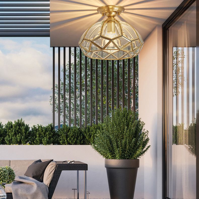 Plafonnier d'intérieur en cuivre à montage encastré de style colonial avec abat-jour en verre pur