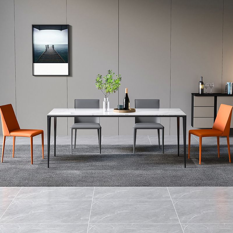Eettafel met stenen blad Eigentijdse eettafel met 4 poten in zwart